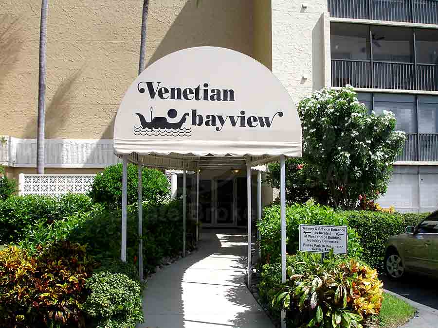 Venetian Bayview Entrance